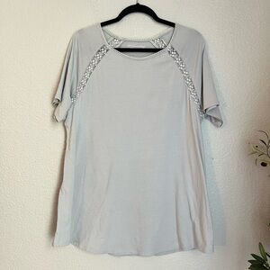 Soft Surroundings Light Grey Floral Lace Tunic Tee Shirt Super Soft